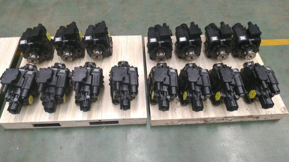 LPV70 hydraulic pump