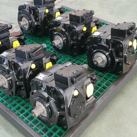 hydraulic variable displacement pump