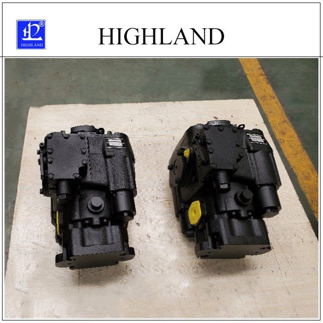 Agriculture harvester hydraulic pumps