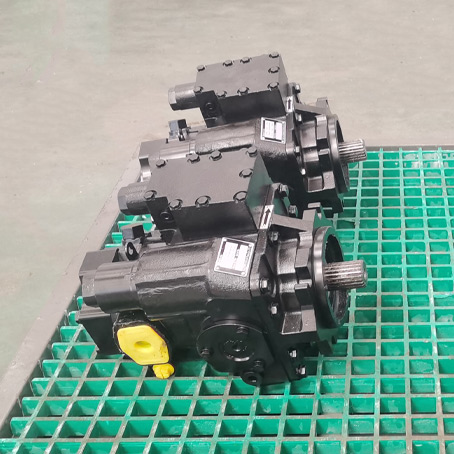 Hydraulic oil pump variable displacement