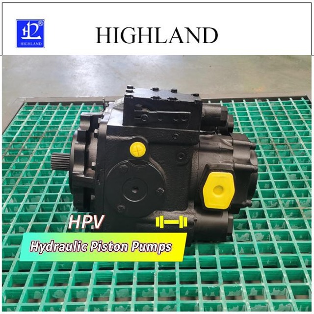 Hydraulic pump for rice harvester